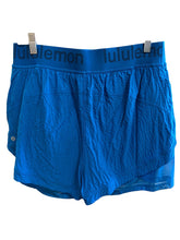 Load image into Gallery viewer, Size 12 LULULEMON Shorts
