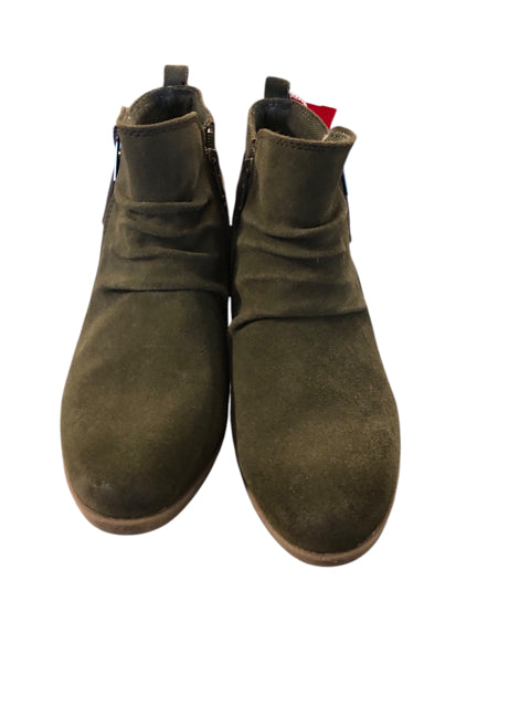 8 EARTH ORIGINS Boots